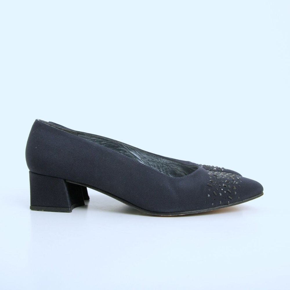 Stuart Weitzman Navy‎ Embellished Closed Toe Block Heel Pumps in Navy Size 9
